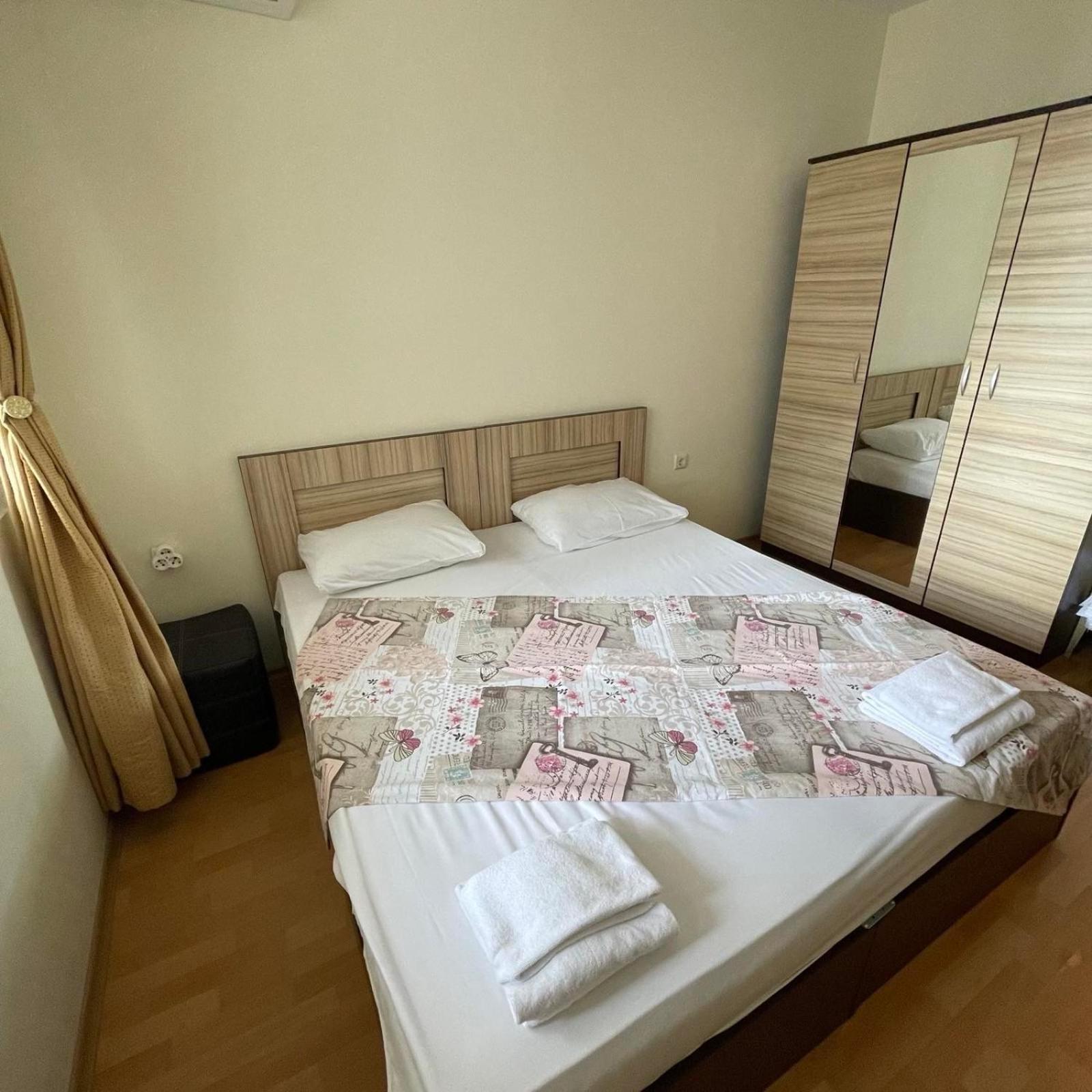 Private Apartments In Apolon Равда Экстерьер фото