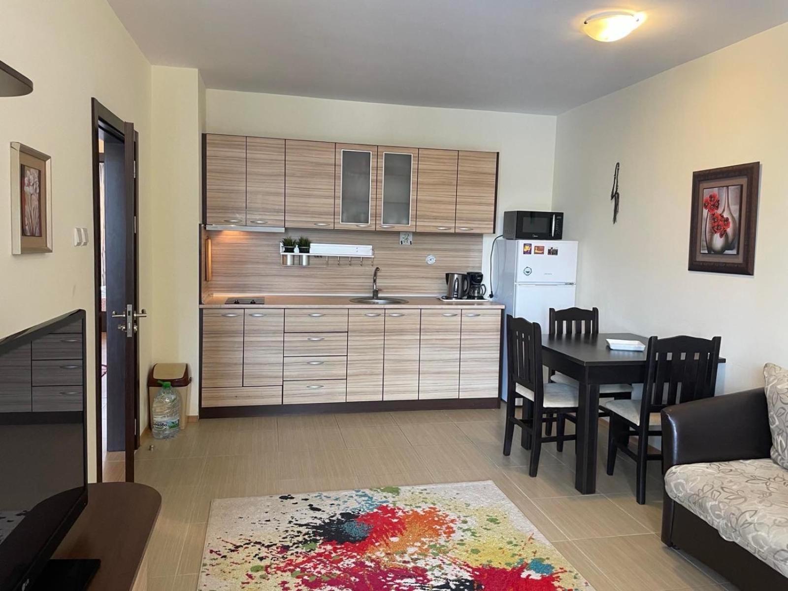 Private Apartments In Apolon Равда Экстерьер фото