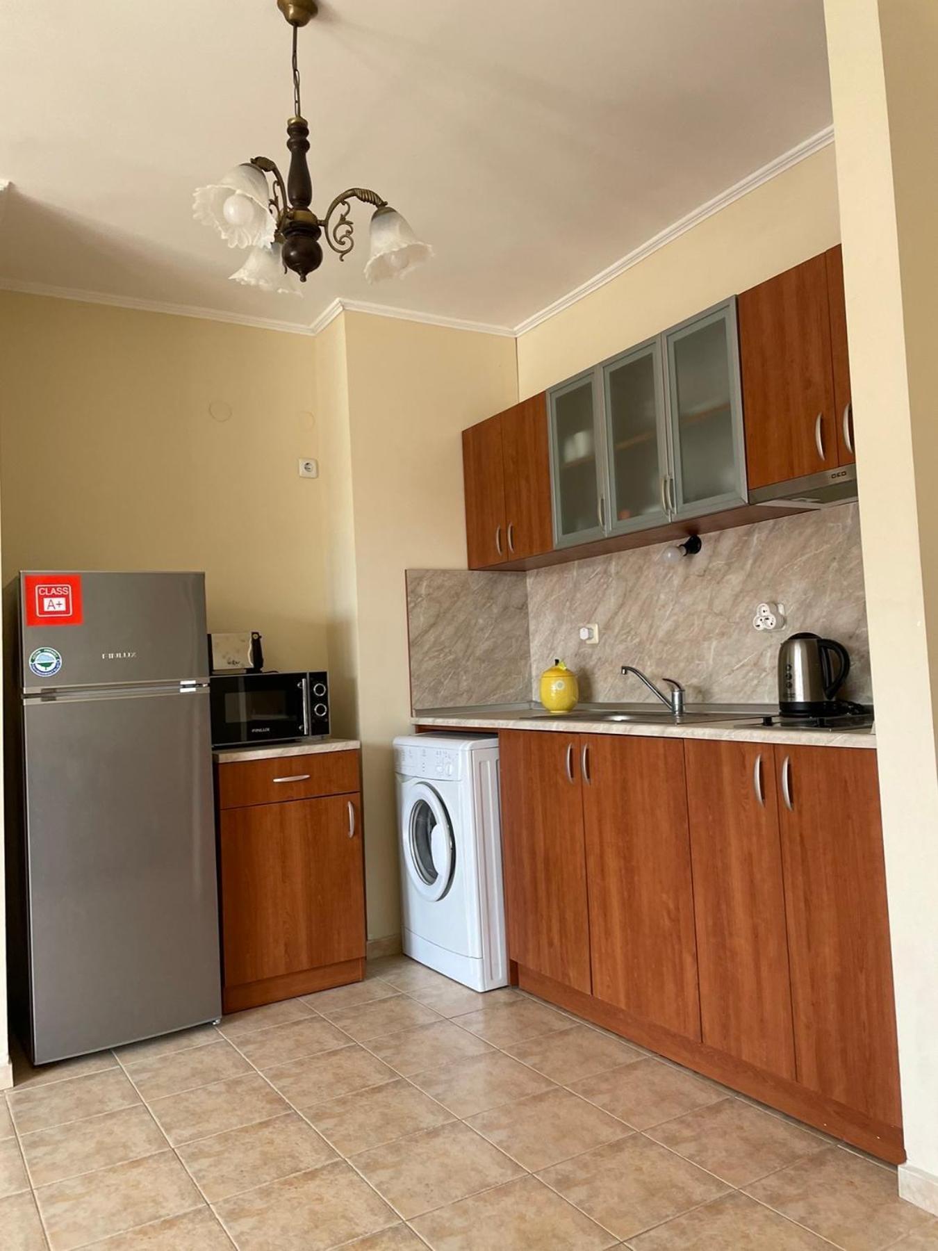 Private Apartments In Apolon Равда Экстерьер фото